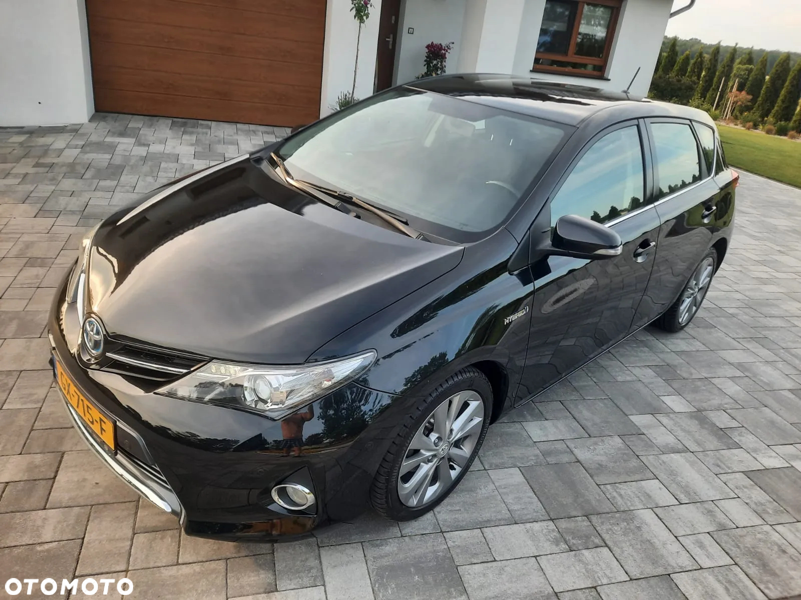 Toyota Auris 1.8 VVT-i Hybrid Automatik Edition - 3