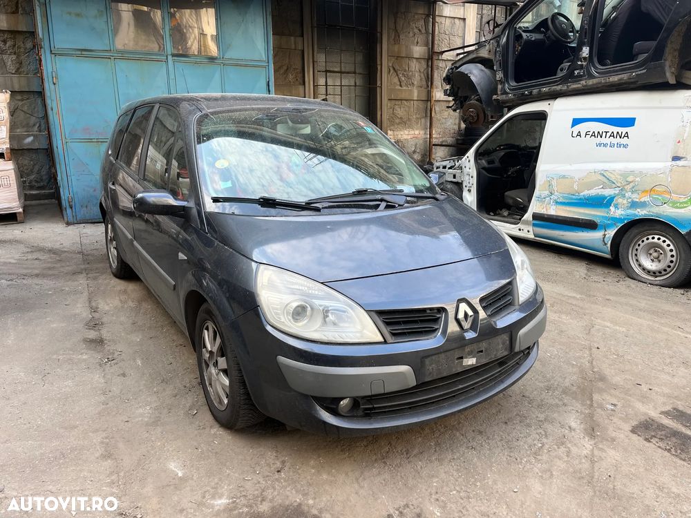 Dezmembrez Renault Megane Scenic facelift 2006 1,9 dci 96KW F9Q-E8 - 1