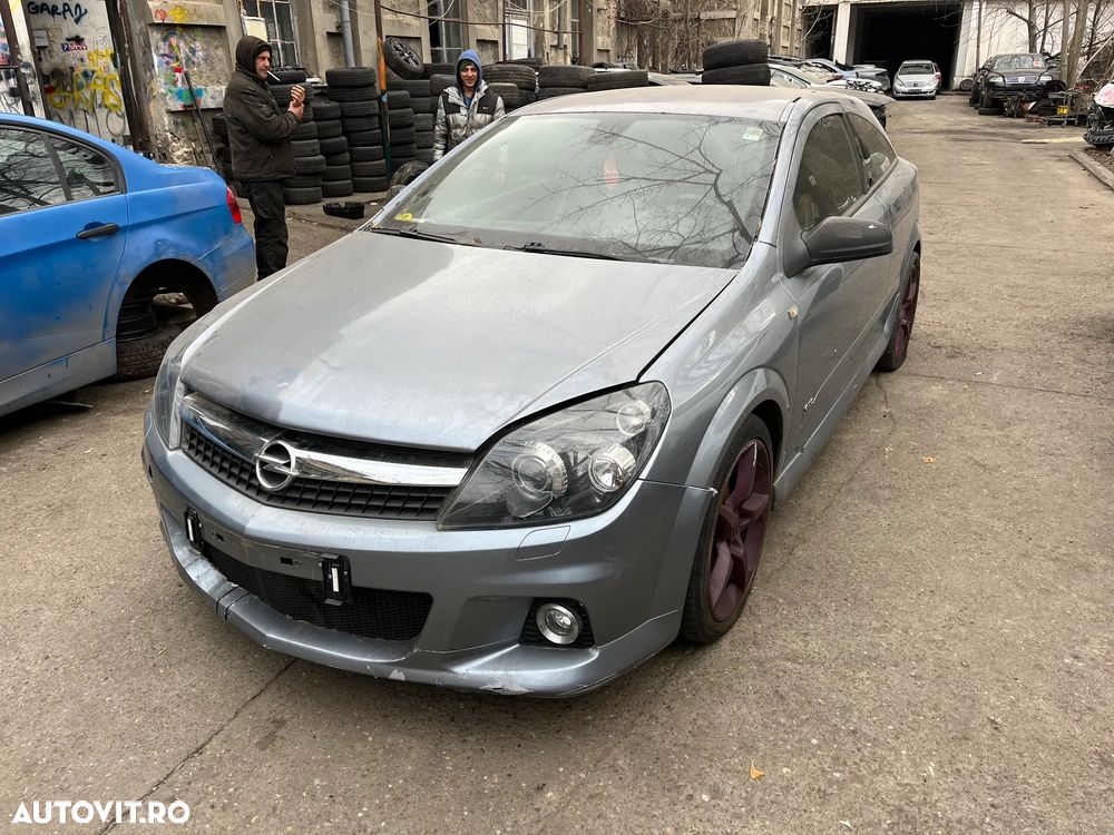 Dezmembrez Opel Astra H GTC gri Z163 OPC 1,9 diesel 6+1  Z19DTH-EDS1 140kw - 11