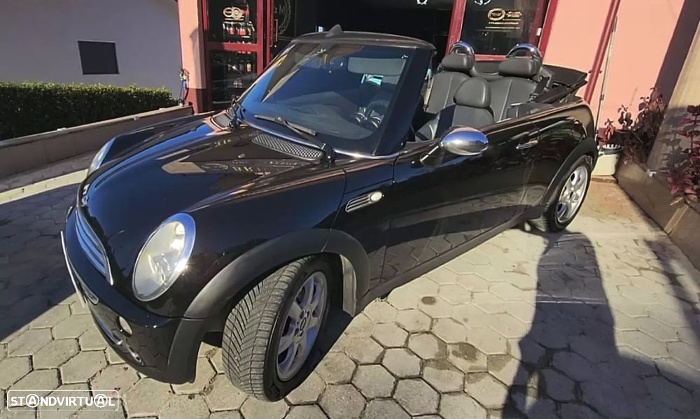 MINI Cabrio Cooper - 11