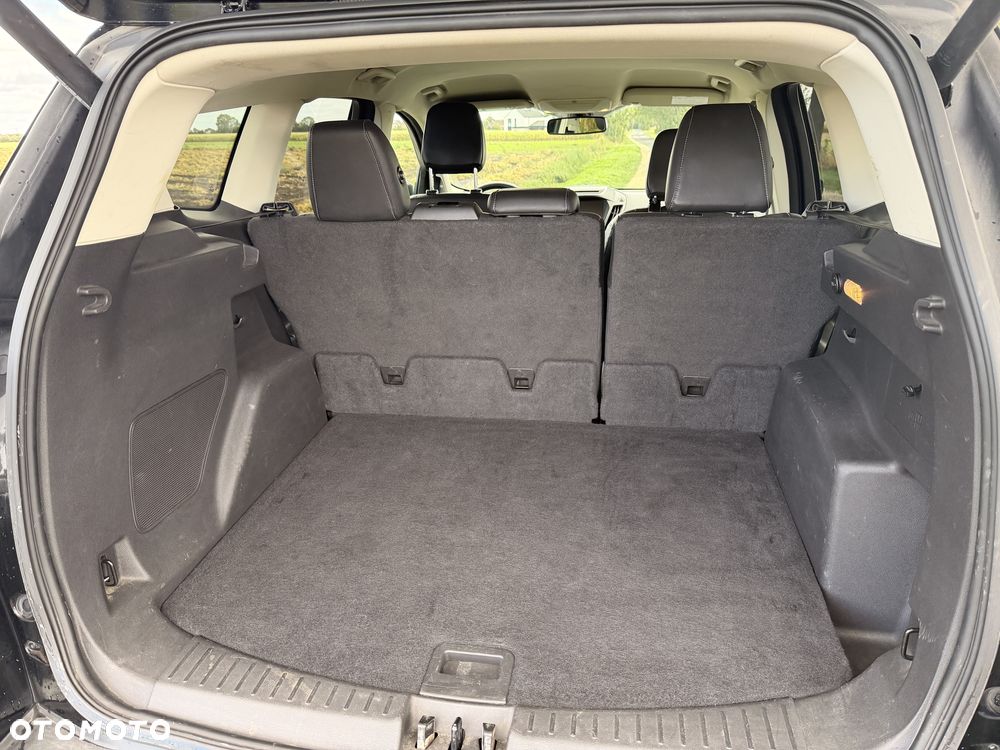 Ford Escape 2.0 EcoBoost AWD Titanium - 15