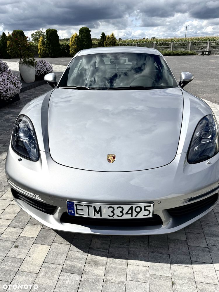 Porsche 718 Cayman - 3