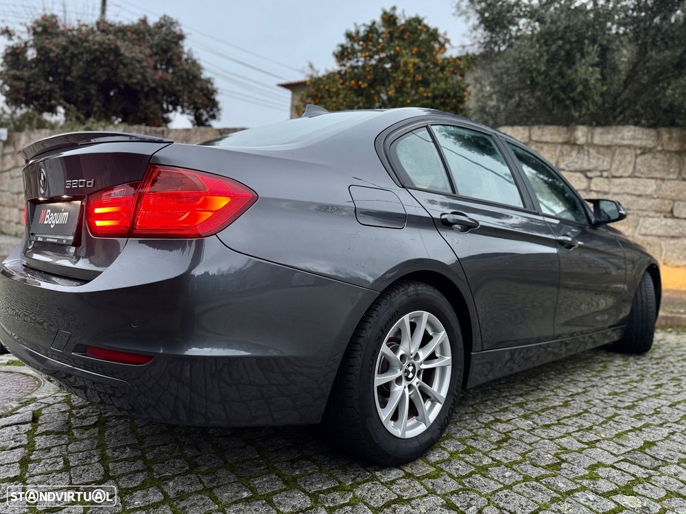 BMW 320 d - 13