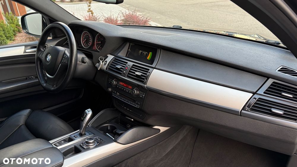 BMW X6 40d xDrive - 24