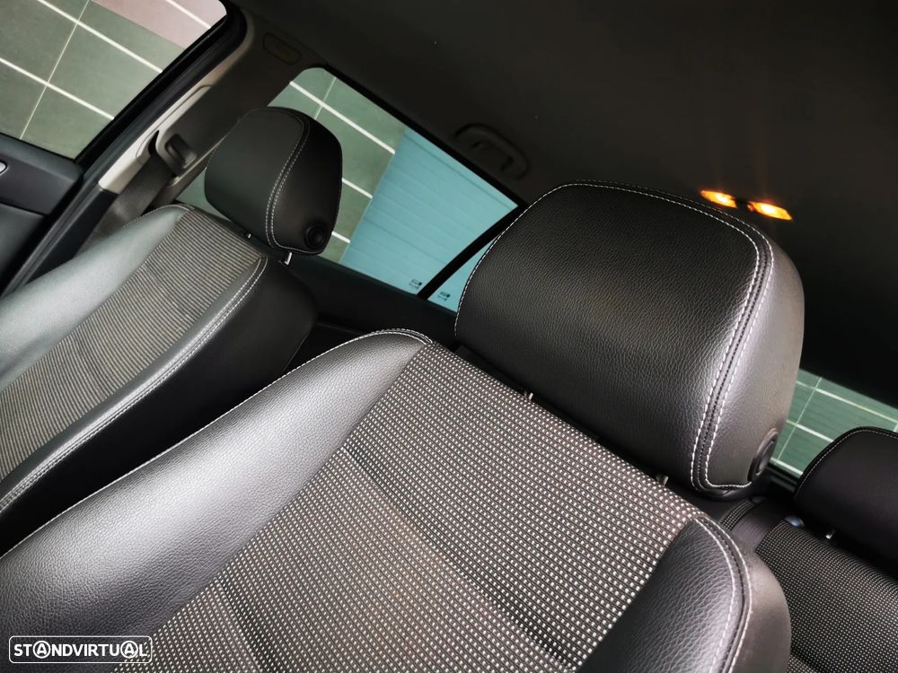 Opel Astra Caravan 1.4 Cosmo Plus - 24