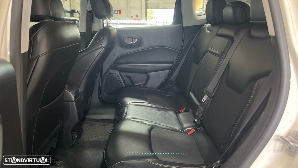 Jeep Compass 1.6 M-Jet Longitude - 11