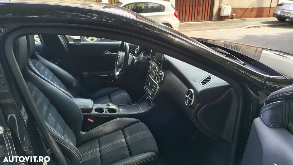 Mercedes-Benz A 180 7G-DCT - 13