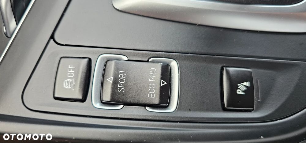 BMW Seria 1 116d Sport Line - 30