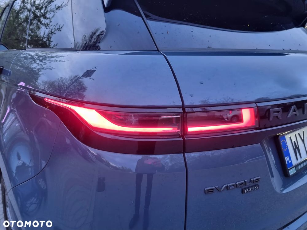 Land Rover Range Rover Evoque P250 R-Dynamic - 29