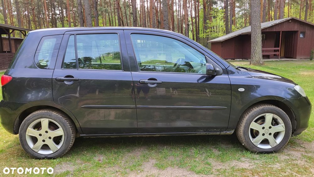 Mazda 2 - 7