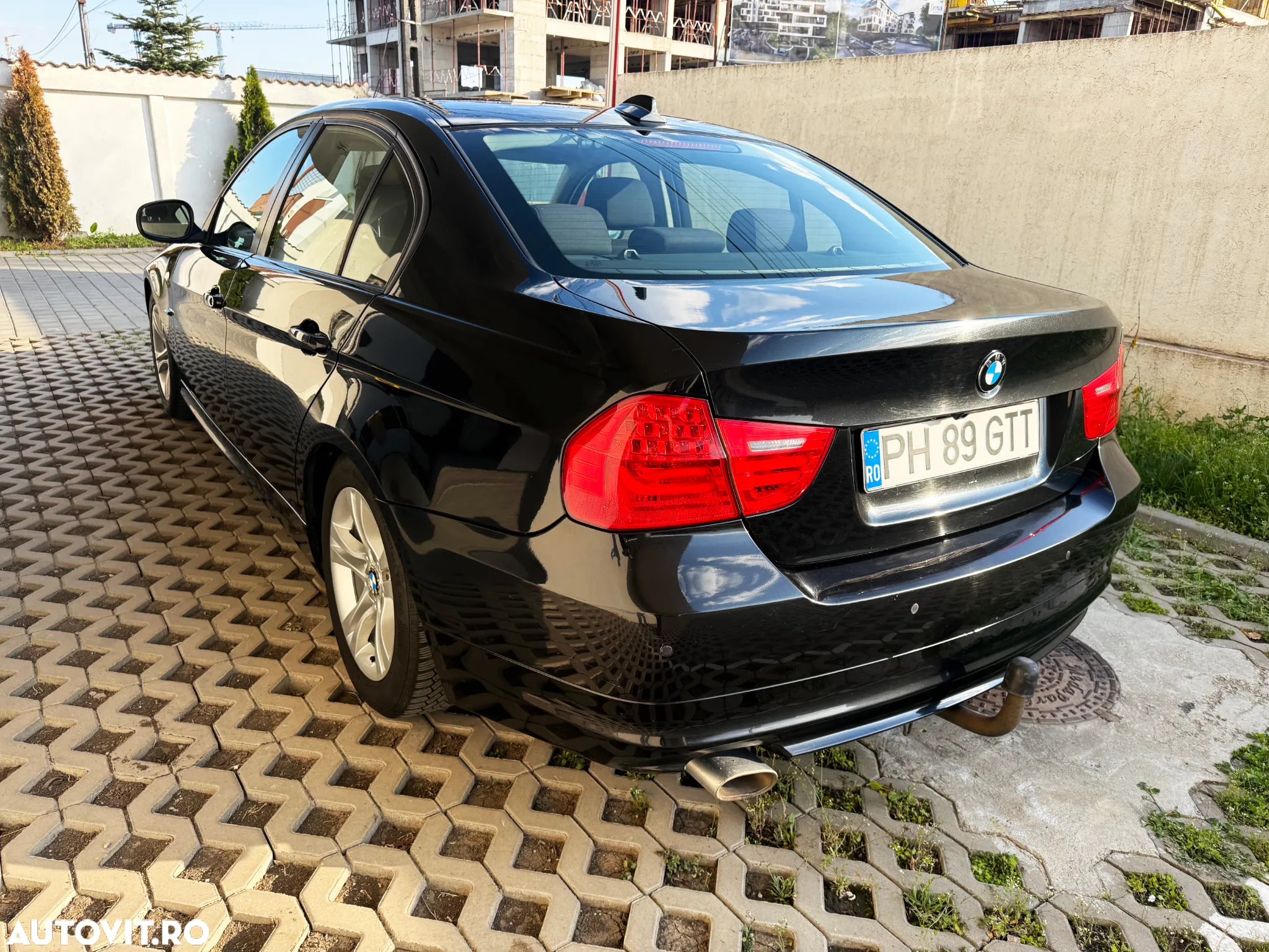 BMW Seria 3 318d DPF - 31