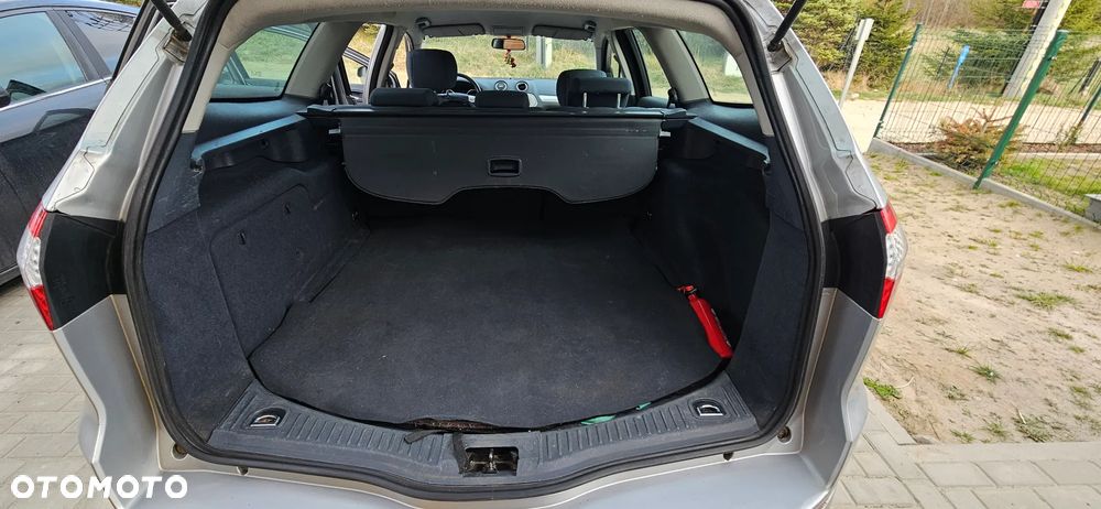 Ford Mondeo 2.0 TDCi Trend - 9