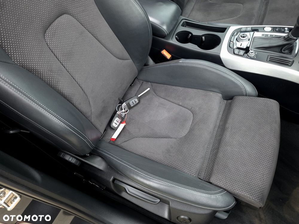 Audi A4 Avant 2.0 TDI Quattro Line S tronic - 8