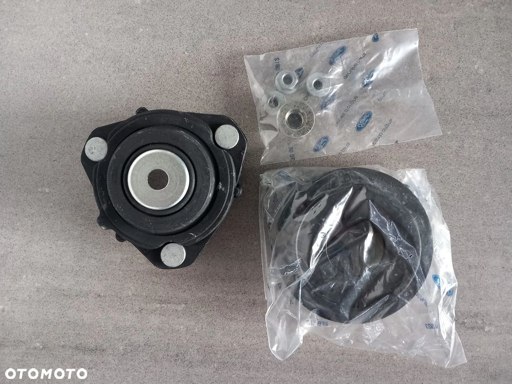 Zestaw mocowanie amortyzatora poduszka + łożysko przód zawieszenia Ford Fiesta 2001-2008/Fusion 2001-2012 2123033 - 1