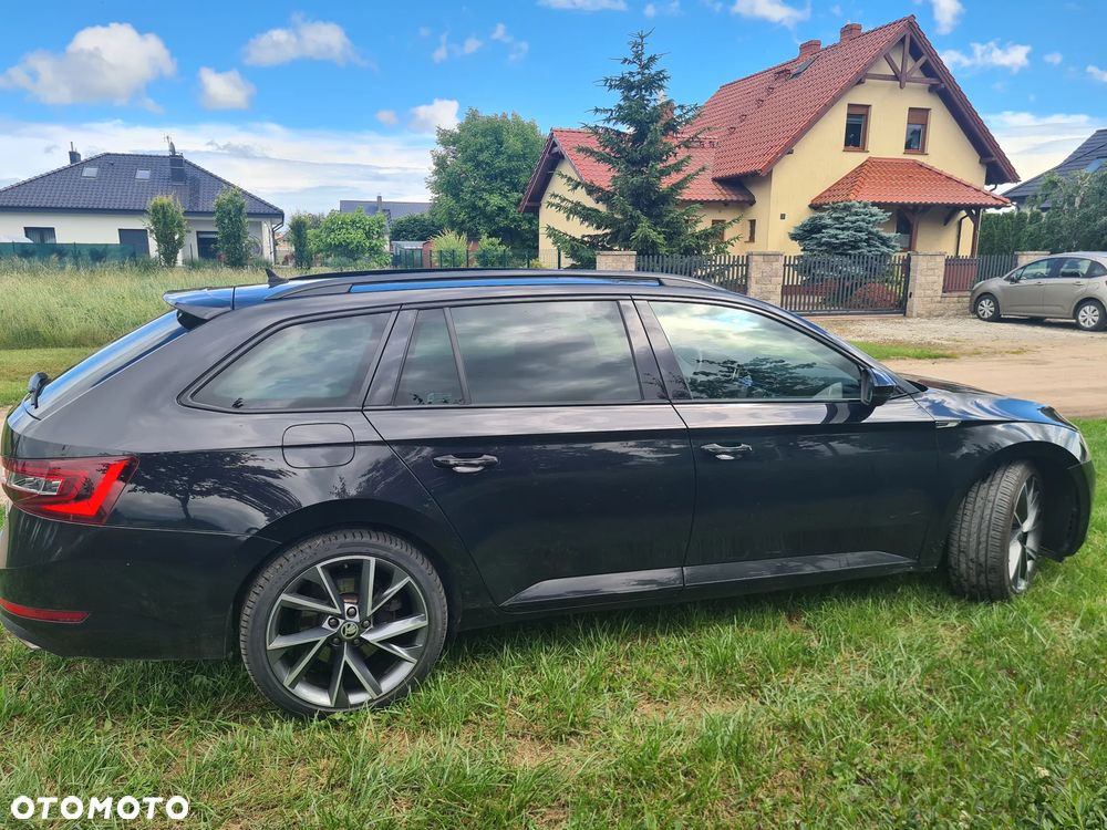 Skoda Superb 2.0 TSI 4x4 Sportline DSG - 6