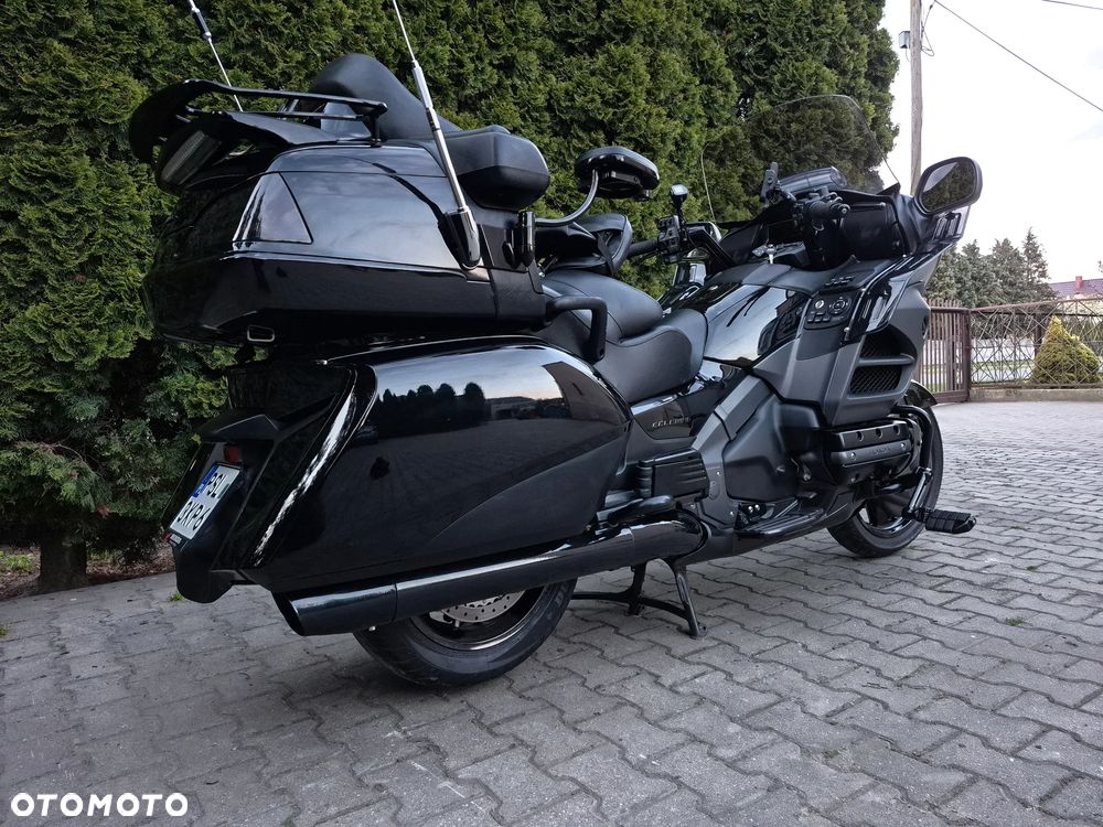 Honda GL - 9