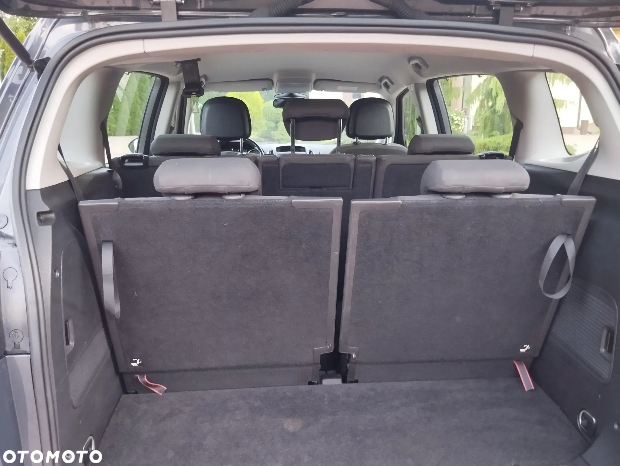 Opel Zafira 1.4 T Elite - 8