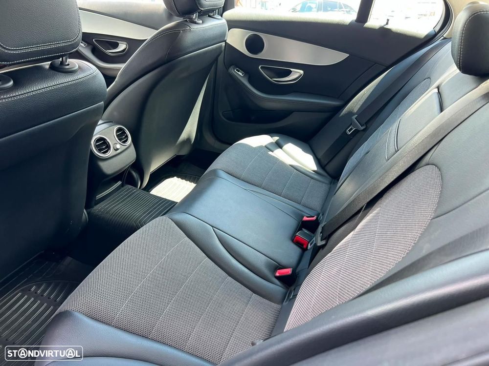 Mercedes-Benz C 350 e - 6