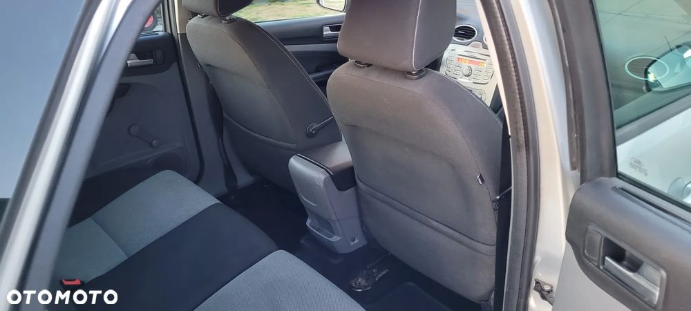 Ford Focus 1.6 Gold X - 16