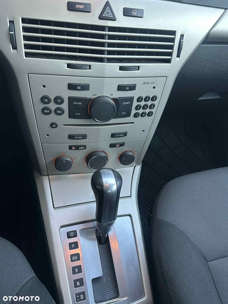 Opel Astra - 9