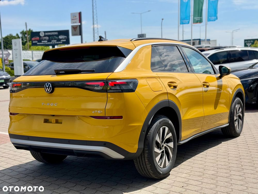 Volkswagen T-Roc 1.5 eTSI Life DSG - 5