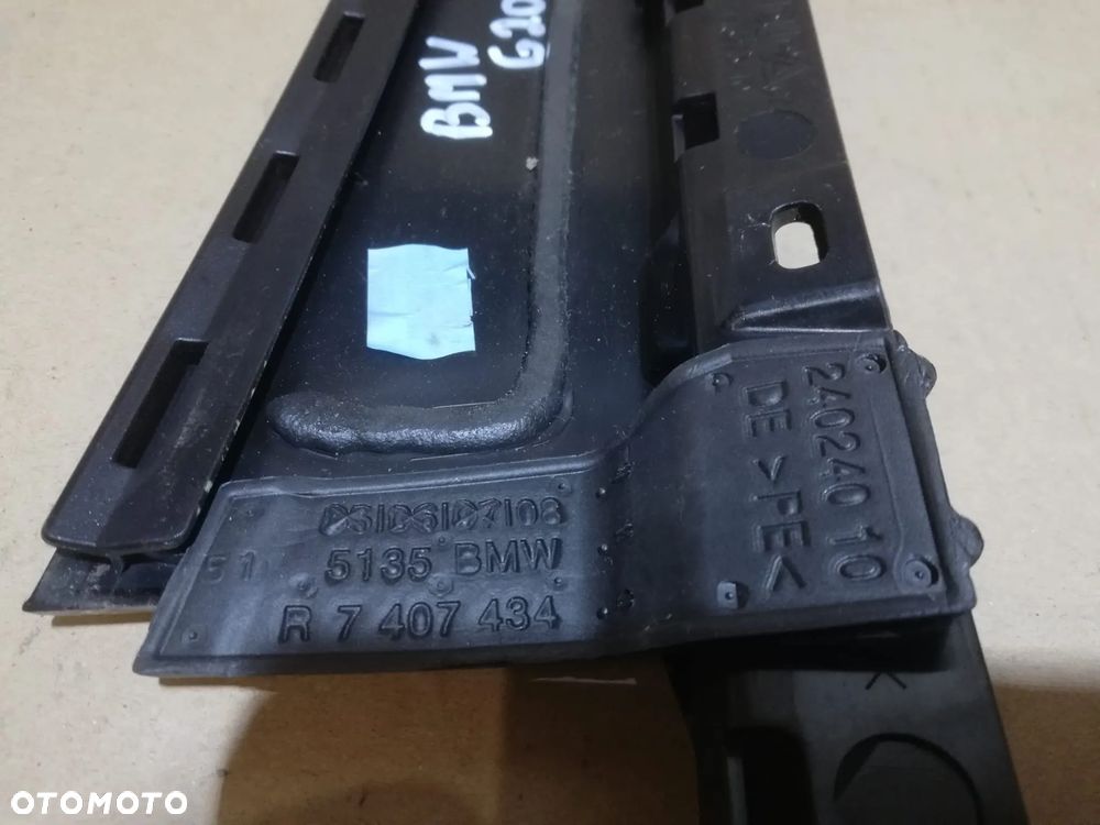 LISTWA SŁUPKA drzwi prawy prawa tył tylna 7407434 BMW G20 G21 - 2