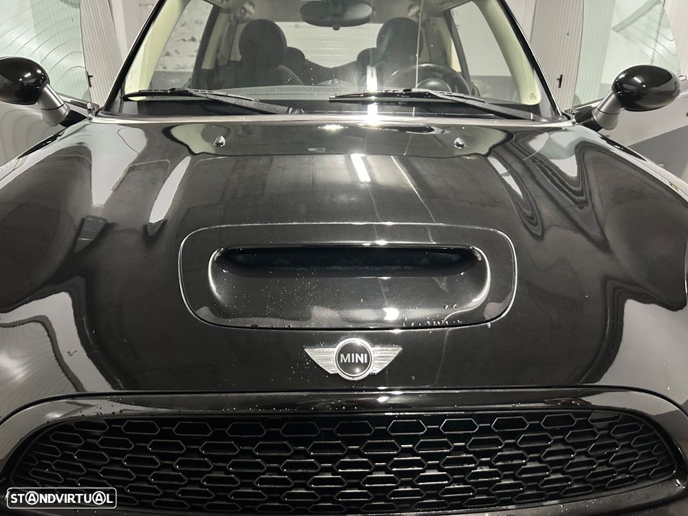 MINI 3 Portas One D - 6