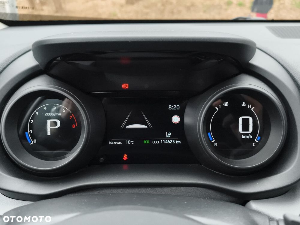 Toyota Yaris Cross 1.5 Comfort CVT - 18