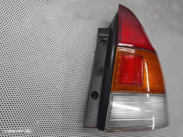 Farolim Dto Mazda 323 P V (Ba) - 2