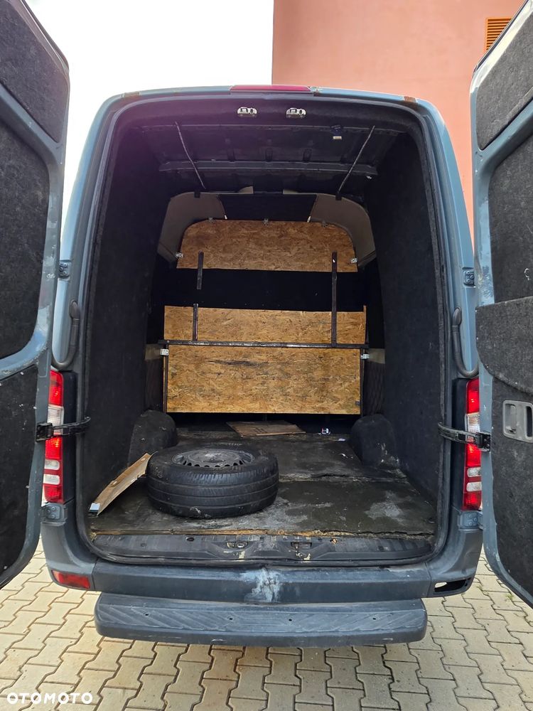 Mercedes-Benz Sprinter 906.213 - 22