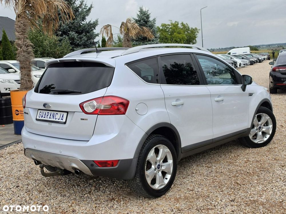 Ford Kuga 2.0 TDCi 4x4 Titanium - 27