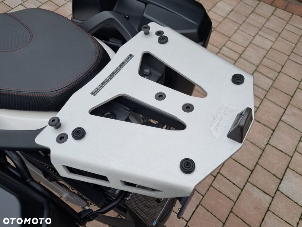 Aprilia Caponord - 21