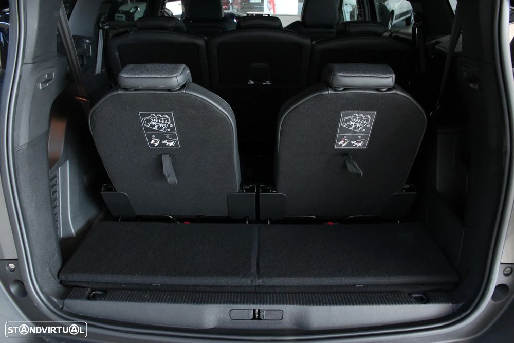 Peugeot 5008 1.5 BlueHDi GT Line EAT8 - 29
