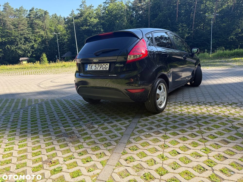 Ford Fiesta 1.25 Champions Edition - 4