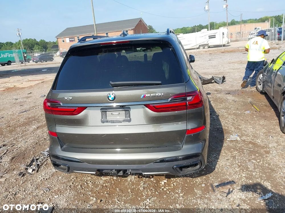 BMW X7 M50i sport - 12
