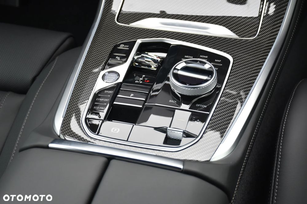 BMW X5 xDrive30d mHEV Individual Edition sport - 27