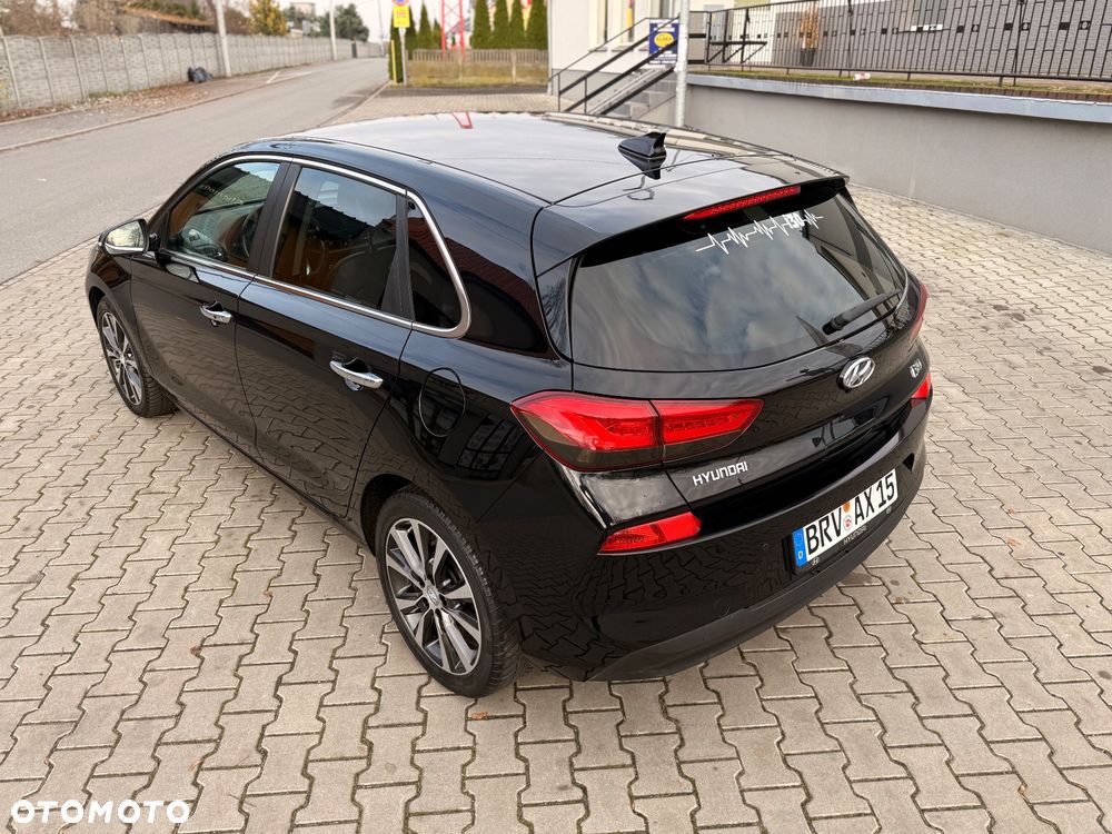 Hyundai i30 1.4 T-GDI Premium DCT - 16