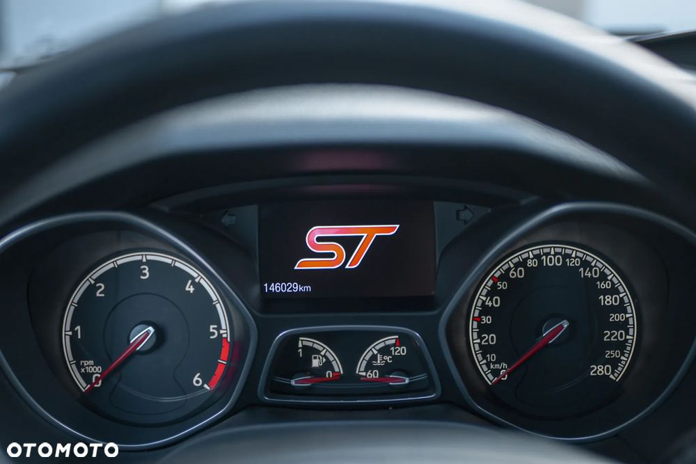 Ford Focus 2.0 TDCi ST-2 - 16