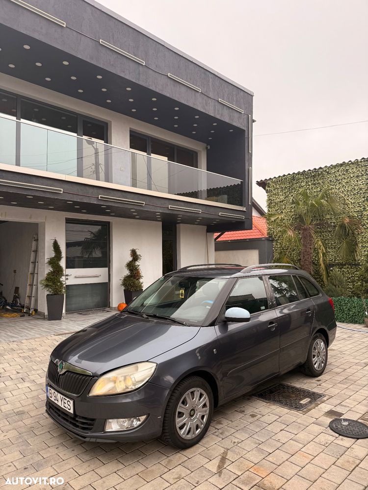 Skoda Fabia 1.2 HTP Family - 2