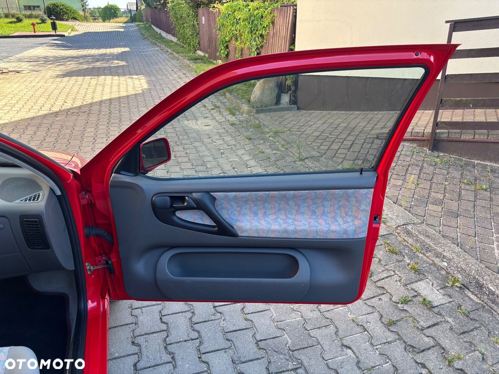 Volkswagen Polo - 29
