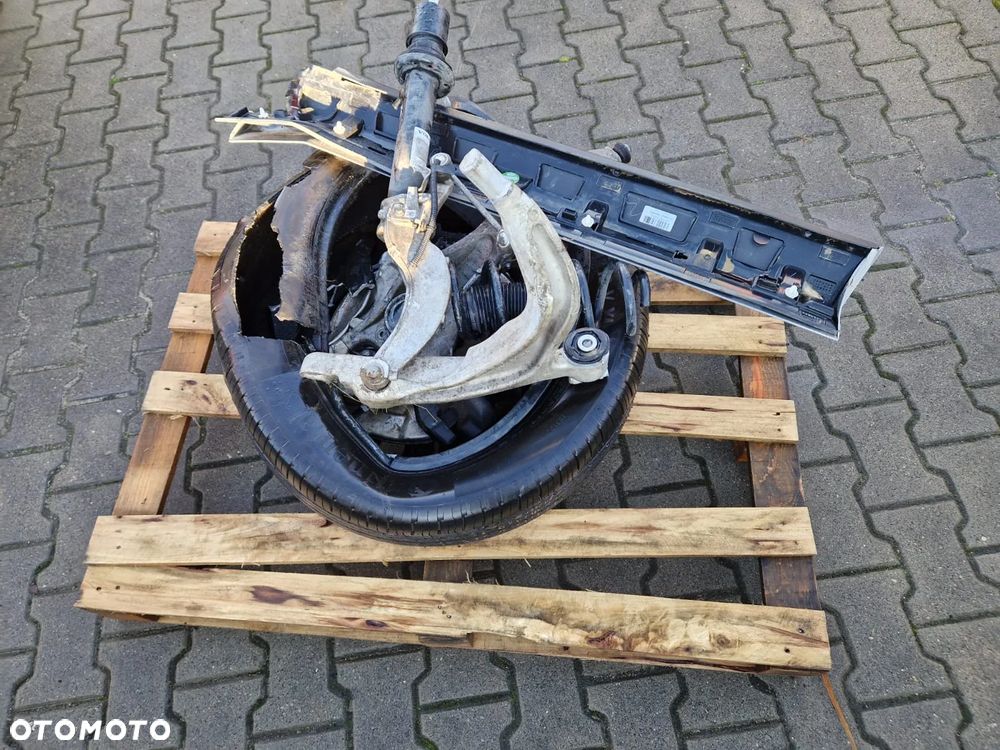 Volvo XC 60 B4 B R-Design - 23