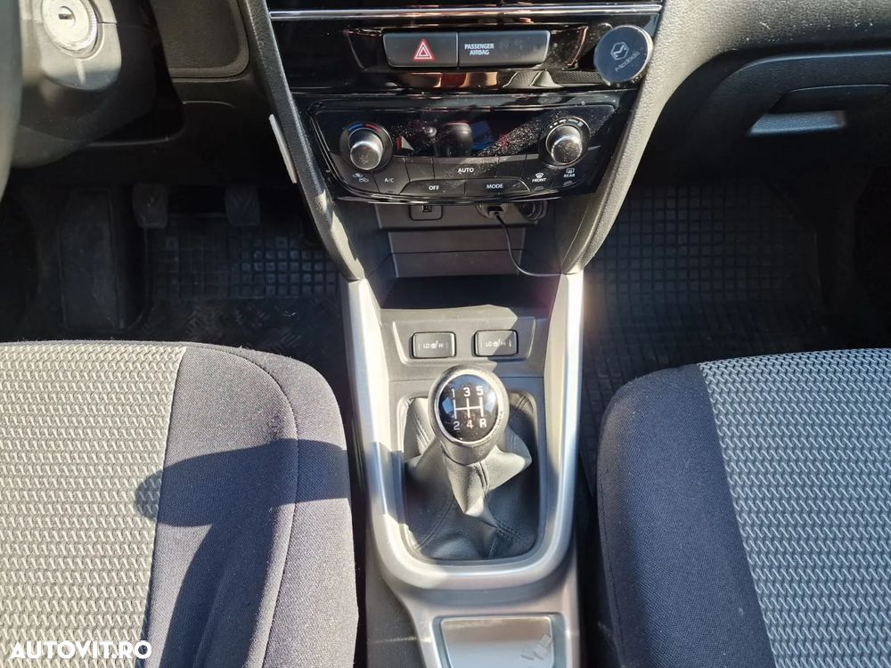 Suzuki Vitara 1.6 Passion - 8