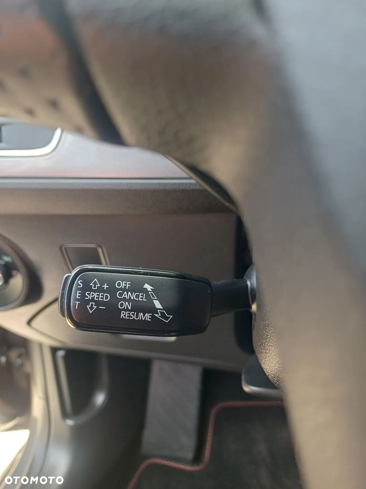 Seat Leon 2.0 TDI FR S&S DSG - 38