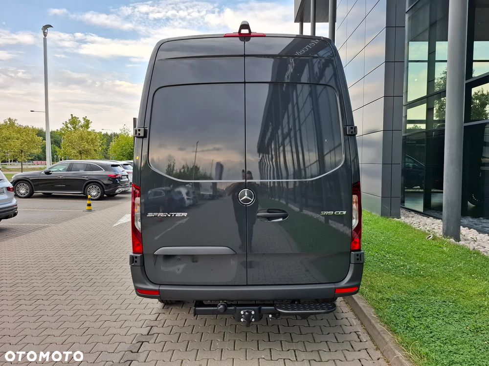 Mercedes-Benz Sprinter 319 CDI Furgon PRO 3665 mm L2H2 - 7