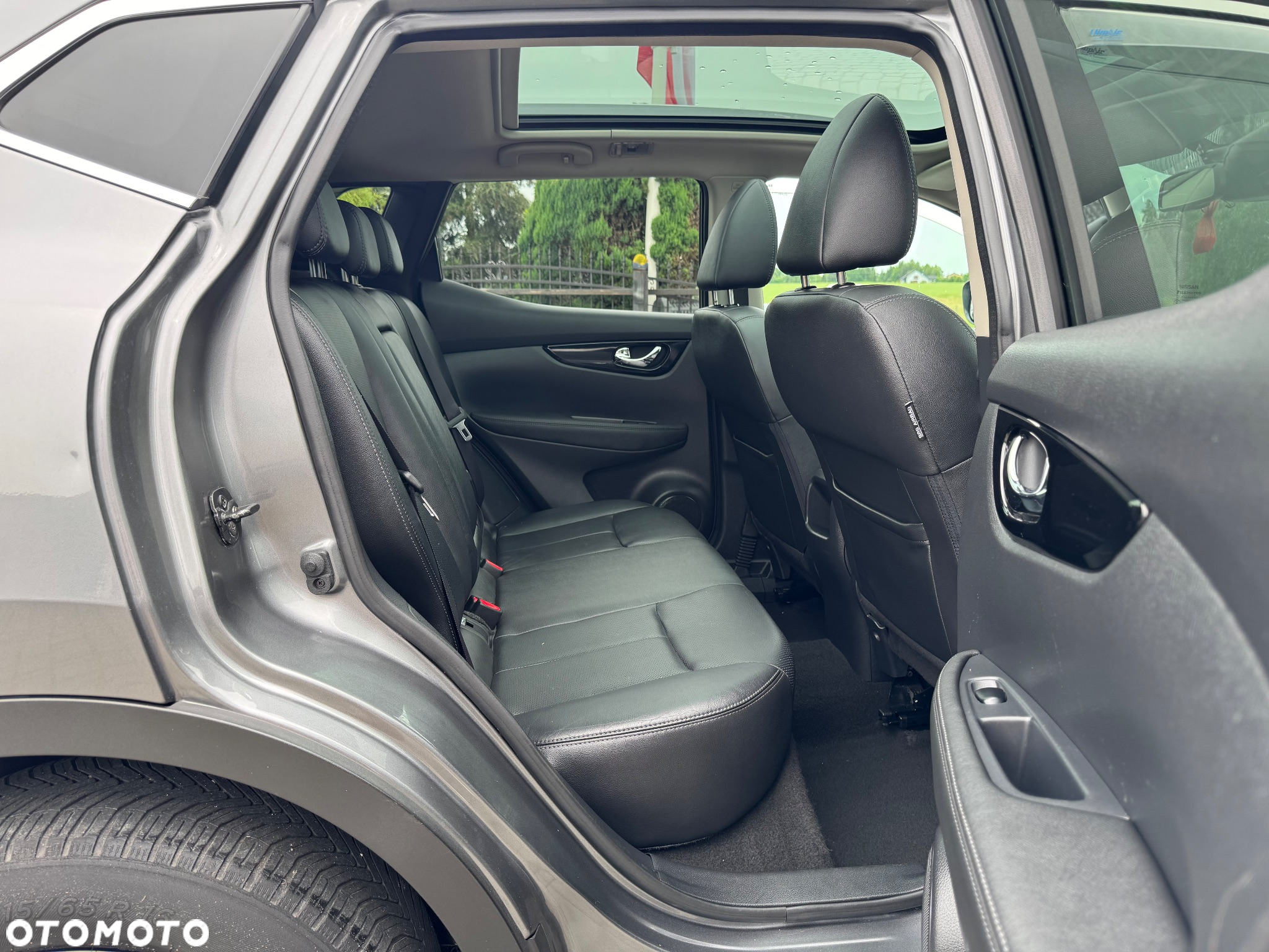 Nissan Qashqai 1.2 DIG-T Tekna - 26