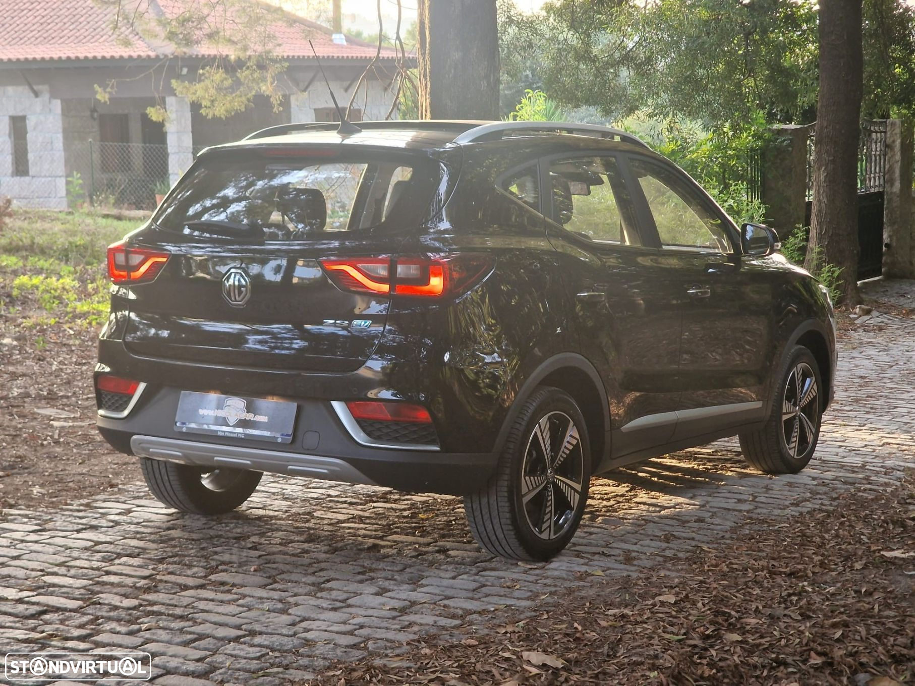 MG ZS - 7