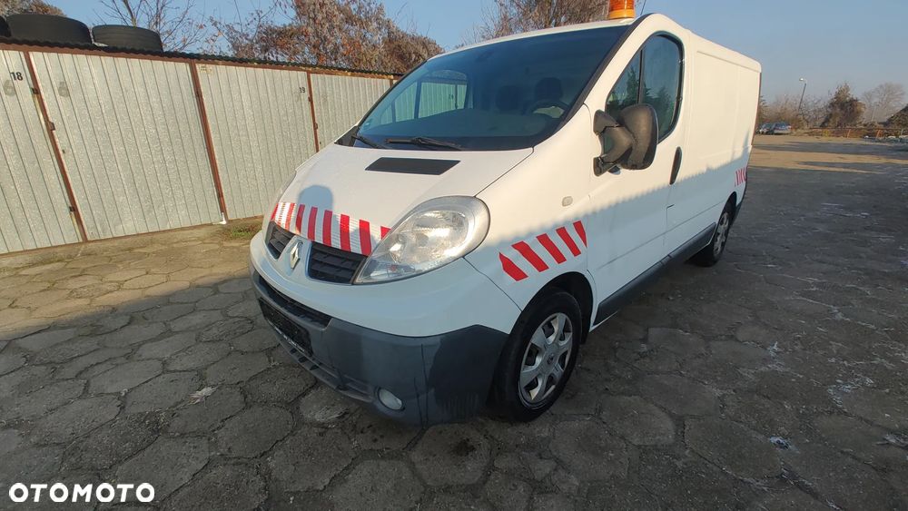 Renault Trafic - 2