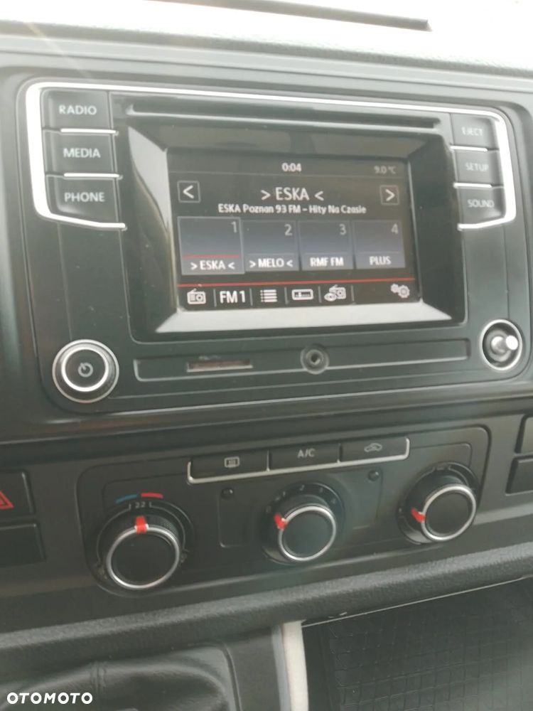 Volkswagen Transporter - 8