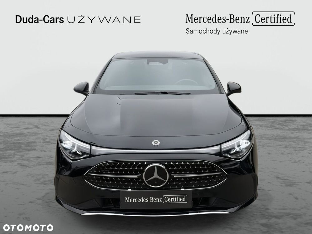 Mercedes-Benz CLA 200 mHEV 8G-DCT - 9