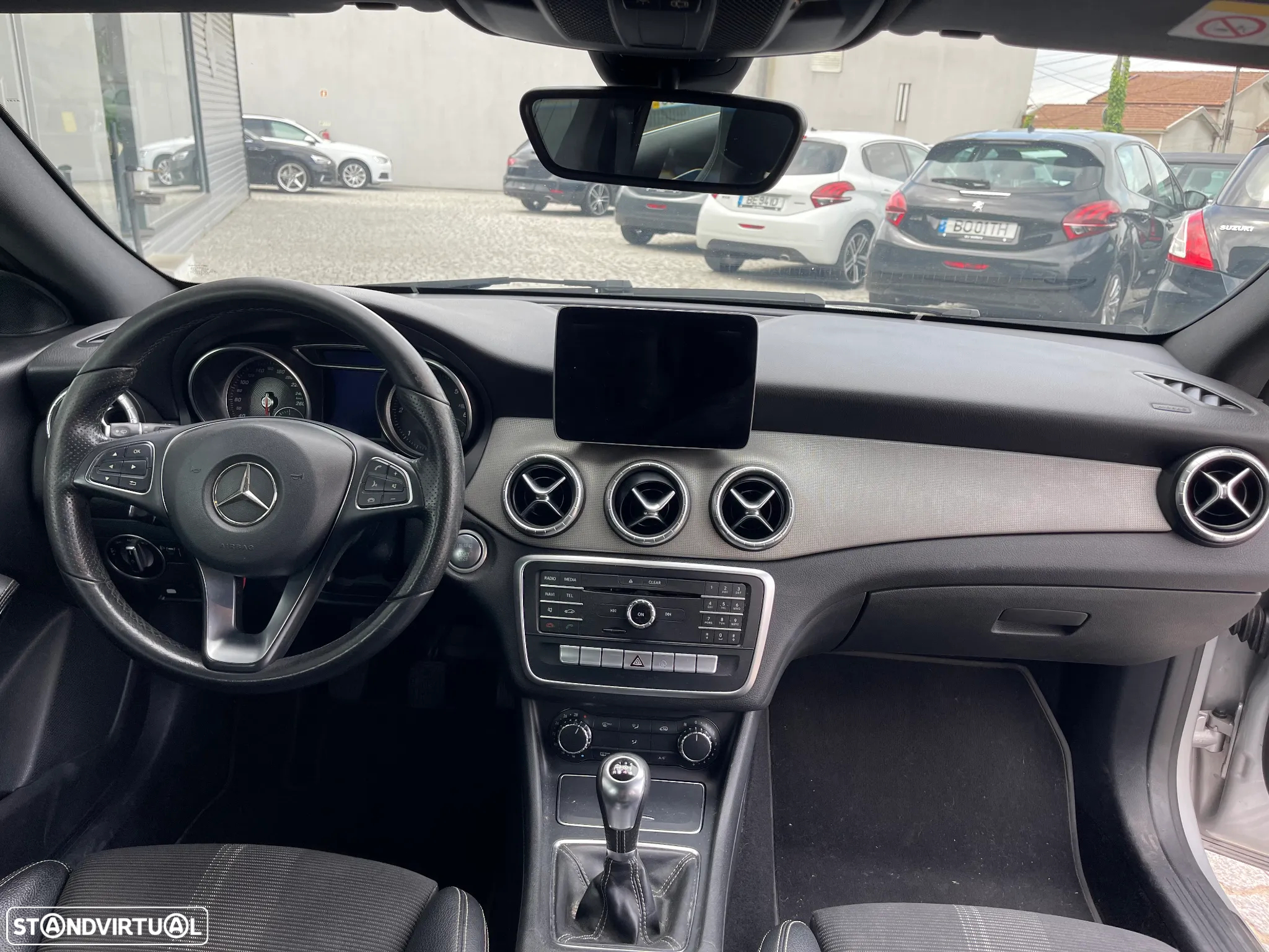 Mercedes-Benz CLA 200 Shooting Brake d - 17